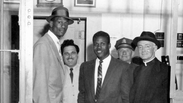 1659410285871082752.jpg t_1536748895535_name_245991542_3818051350001_image_h.jpg